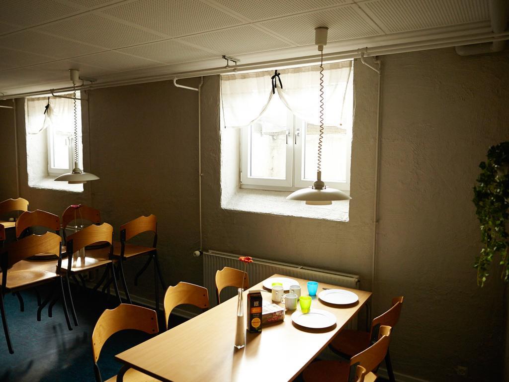 Danhostel Odense City Ngoại thất bức ảnh Interior of a typical Japanese restaurant