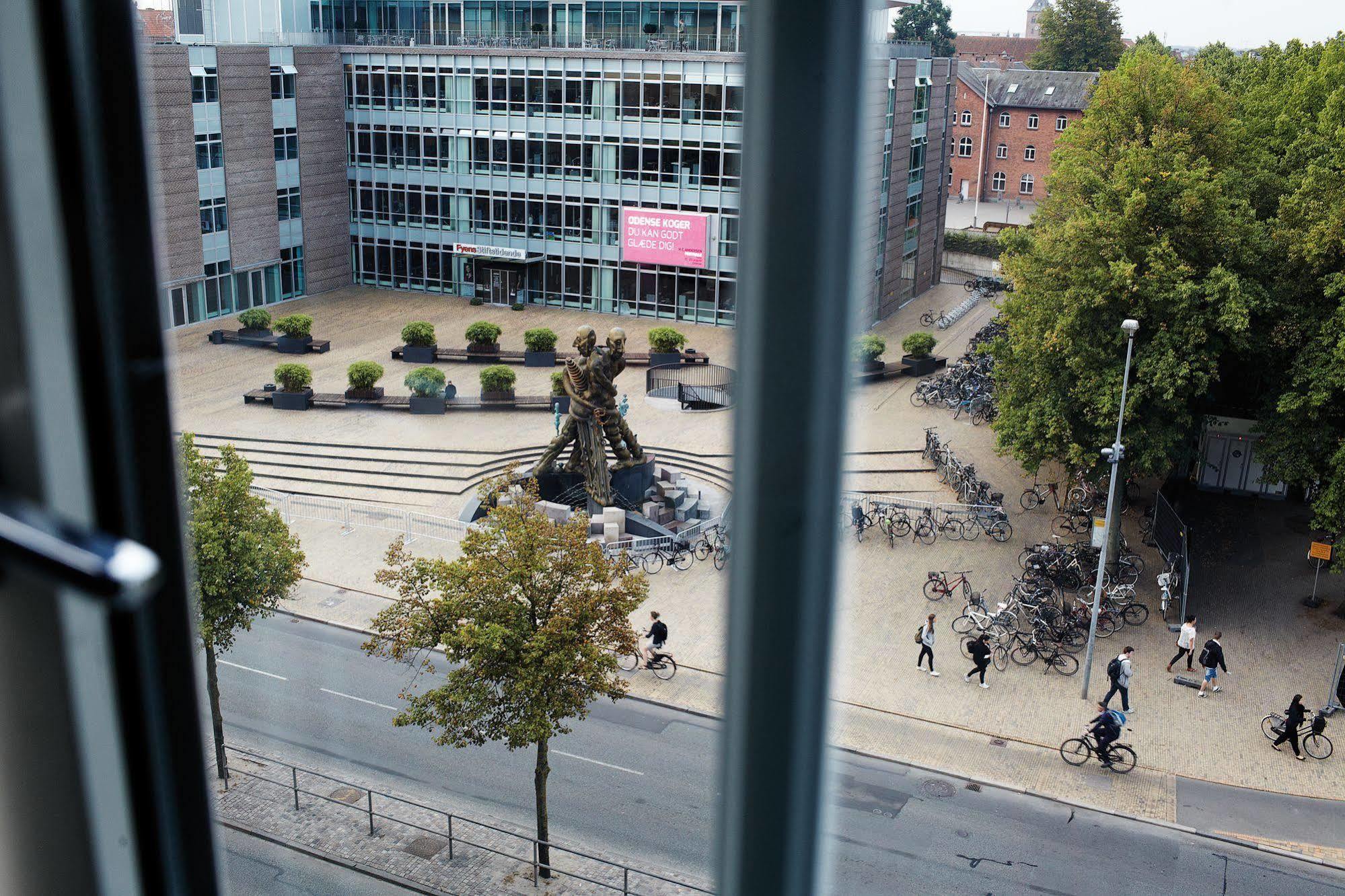 Danhostel Odense City Ngoại thất bức ảnh The University of Oldenburg
